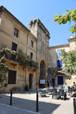 Porte de ville fortifiée